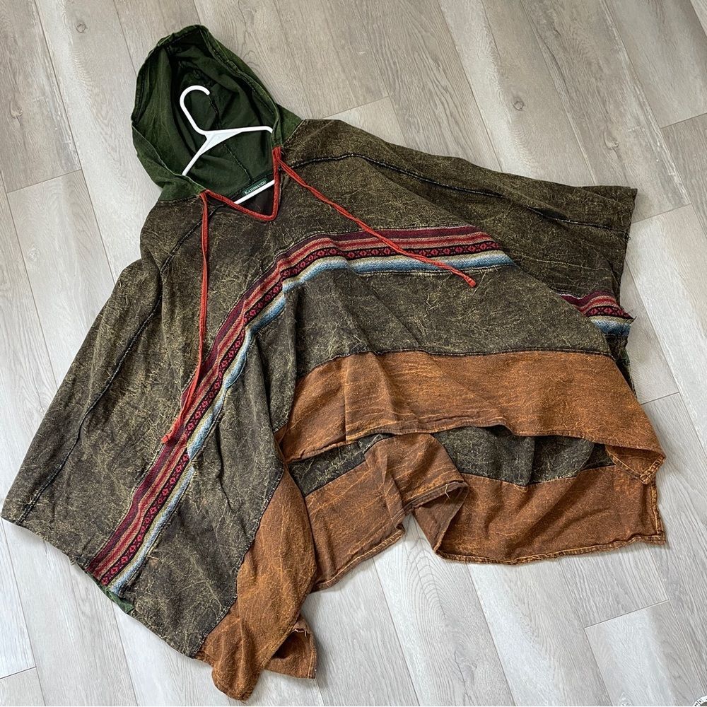 Kathmandu Imports Sweater striped hooded unisex Gray (one size) gorpcore avant